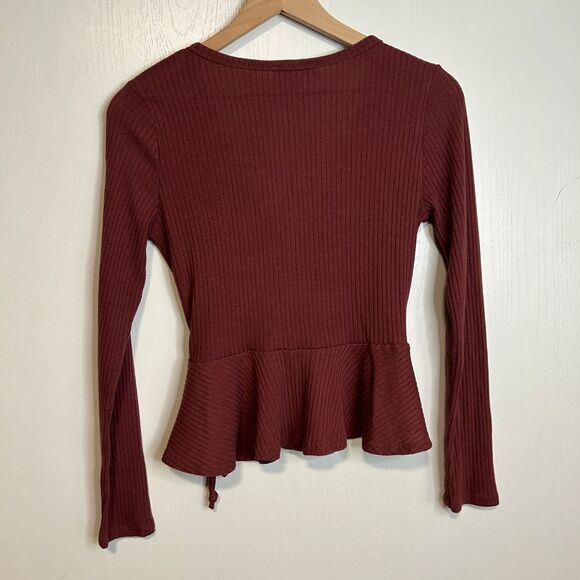 Glance Womens Burgundy Ribbed Wrap Top with Peplum Hem B40 - Picture 5 of 6